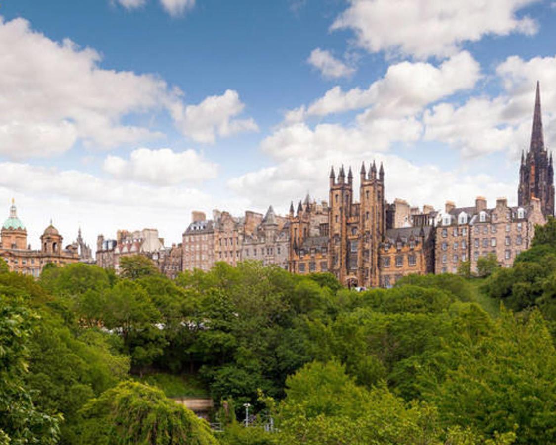 Gorgeous Studio At The Heart Of Edinburgh Old Townアパートメント エクステリア 写真